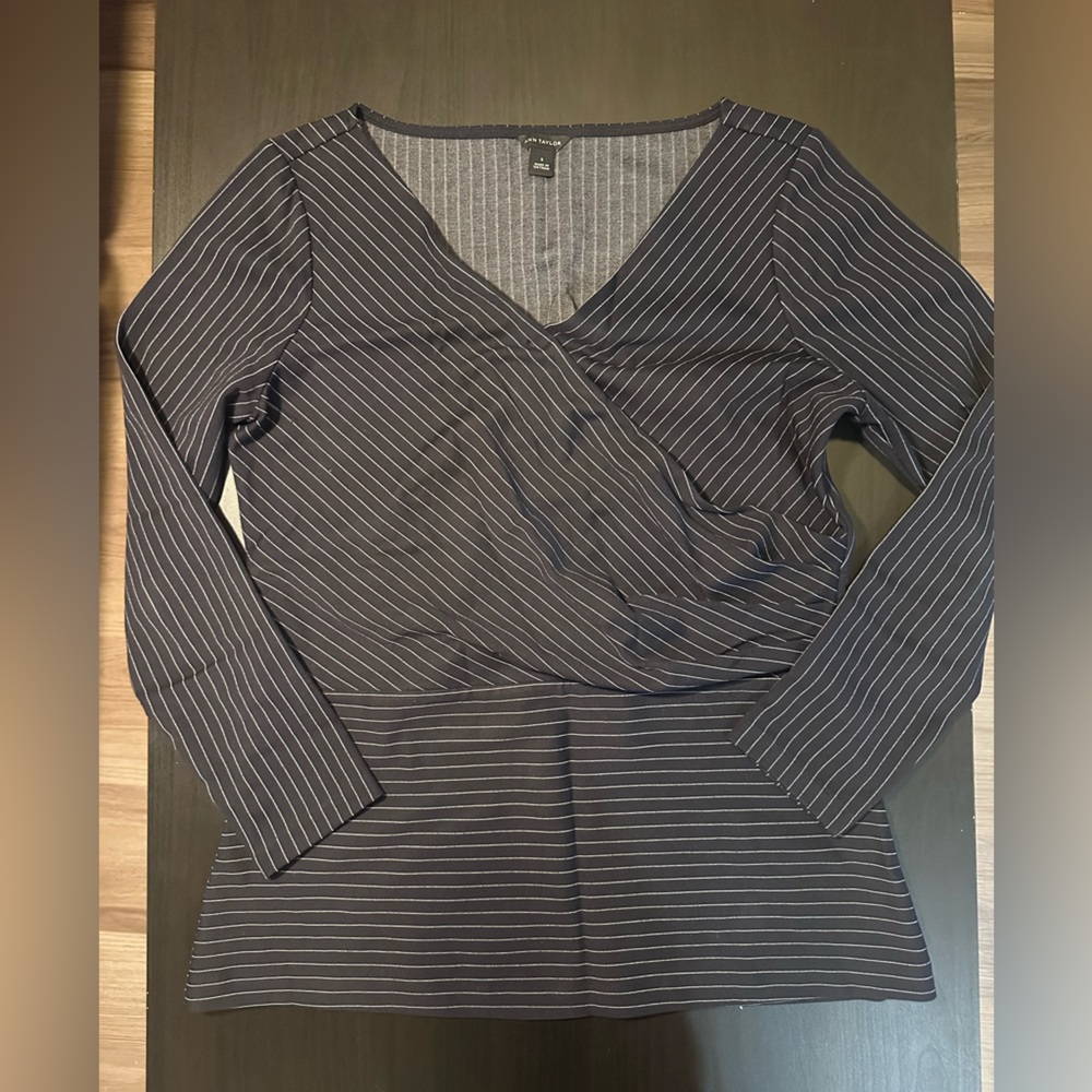 Ann Taylor Black and White Pinstripe V-Neck Long Sleeve Top
